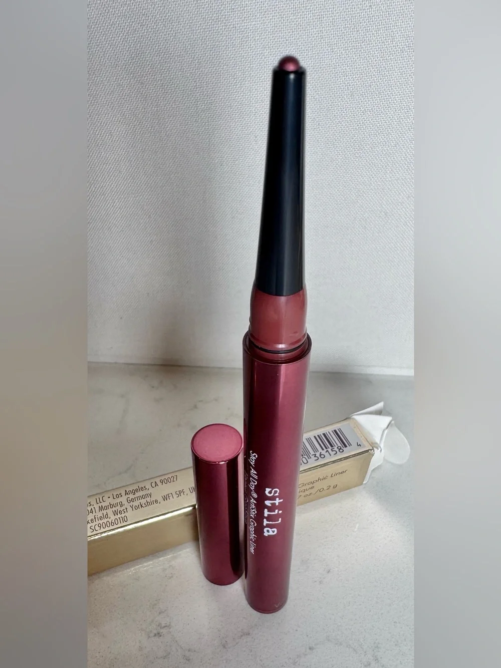 Stila Stay All Day AntiStix Graphic Liner – Full Size